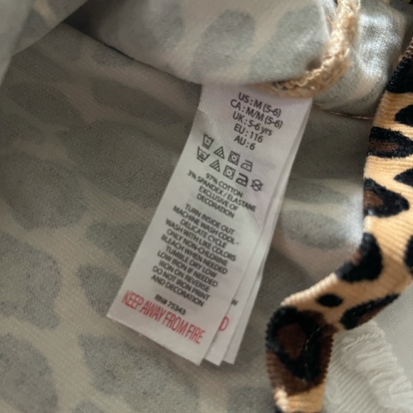 Carter’s toddler girls leopard skirt - Picture 3 of 3